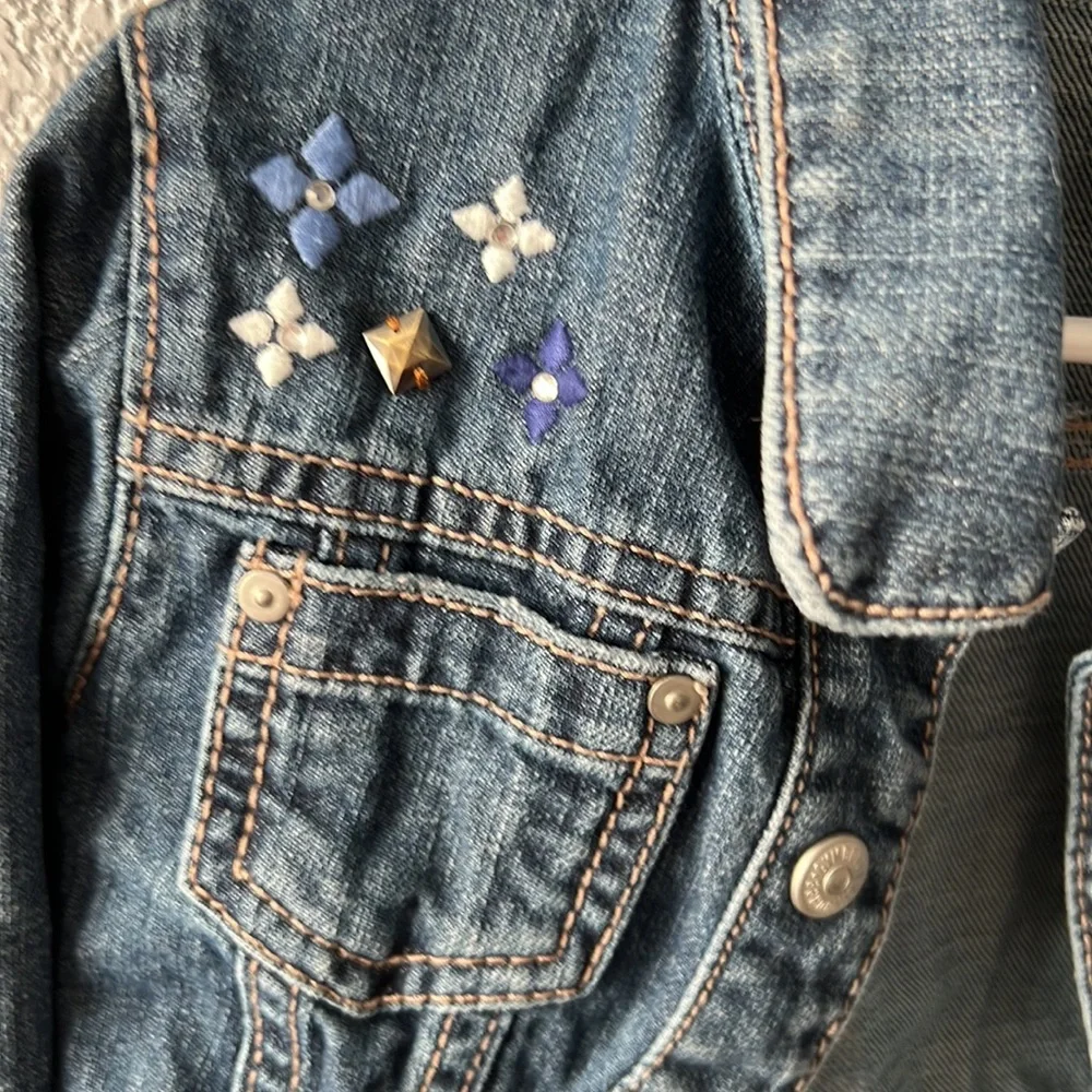 Gymboree blue jean jacket size S.‎